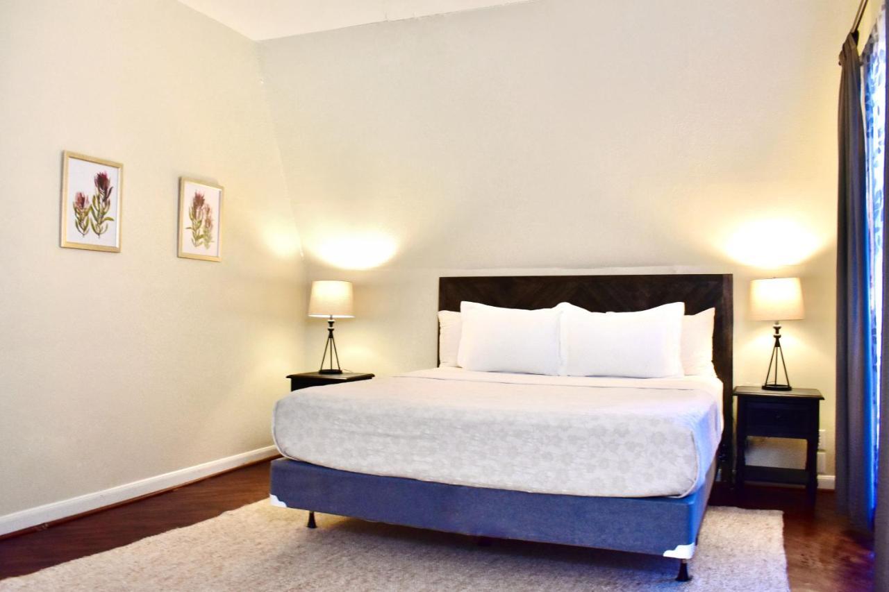 Montrose Pied-A-Terre Apartments Walking Distance To Museums Houston Kültér fotó